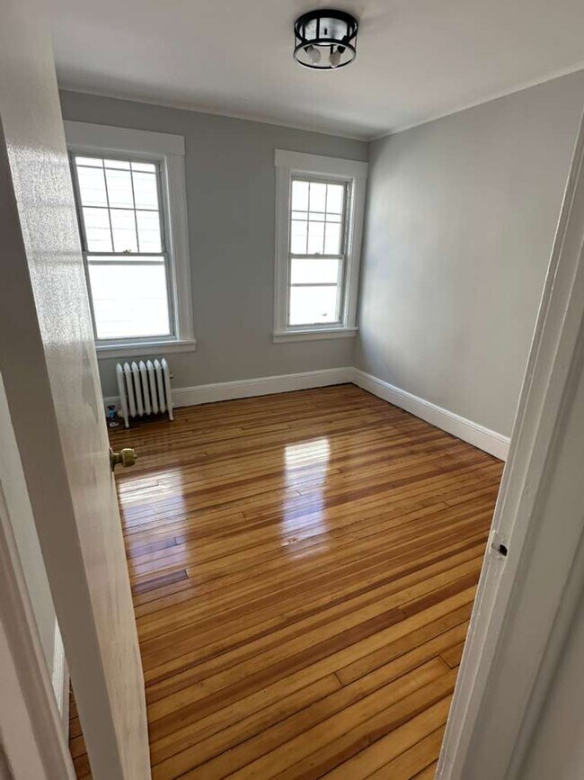 Photo - 55 James St Unit #1