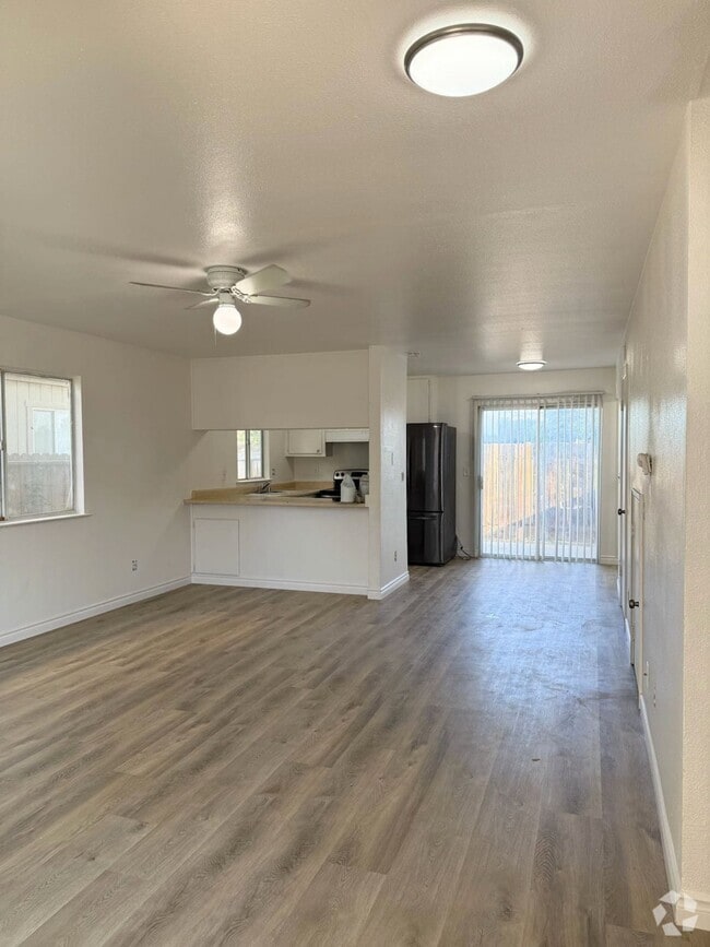 Building Photo - 4781 N Polk Ave Unit 116 Rental