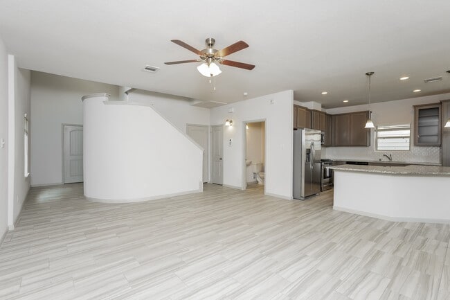 Photo - 7918 Cypress Country Dr