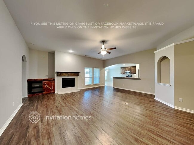 Photo - 137 Acadia Ln