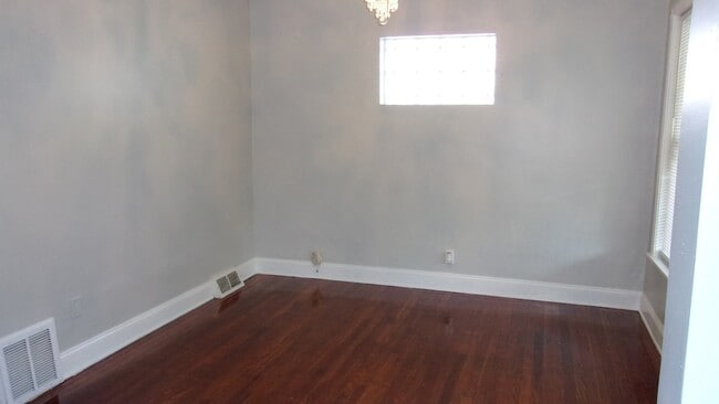 50 W 108th St