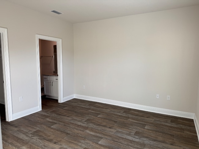 Photo - 13647 Logan Pl