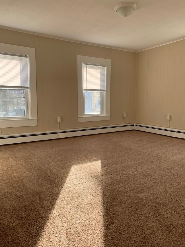 Den - 18 Fisher St Unidad 2