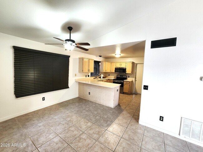 Photo - 7545 W Kerry Ln