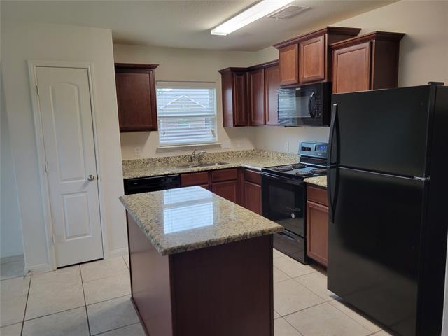 Photo - 1200 Lombardy Dr