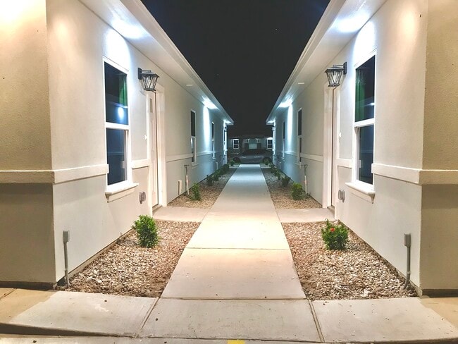 Photo - 4904 N Winona Dr