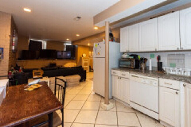 Photo - 8 St Lukes Rd