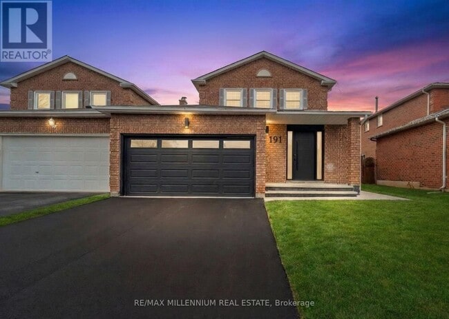 Photo - 191 Genesee Dr