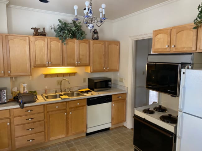 Photo - 1060 Park Ave