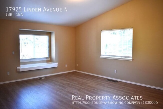 Photo - 17925 Linden Ave N