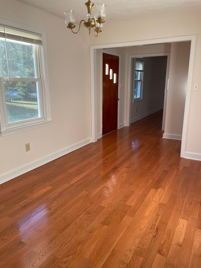 Photo - 243 9th Ave