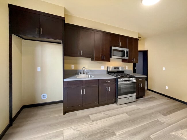 Photo - 13548 Glamis St