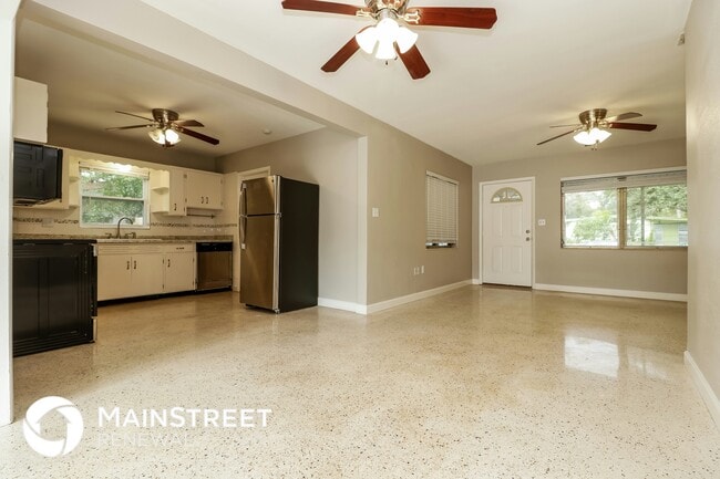 Photo - 10554 52nd Ave N