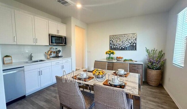 Photo - 26314 Gentry Ave