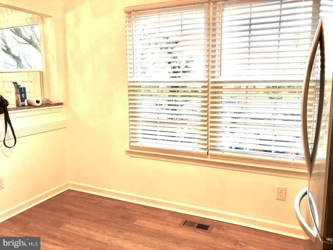 Photo - 130 Remington Cir