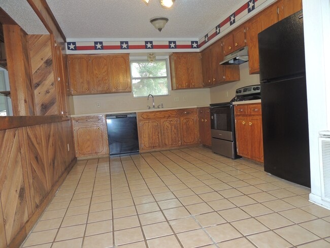 Photo - 2187 Glenwood Dr