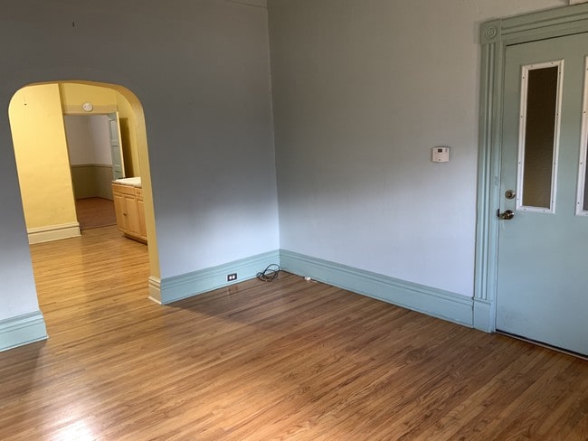 Photo - 719 Savannah Ave