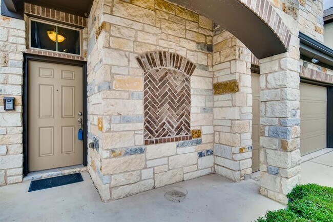 Photo - 16229 Travesia Way