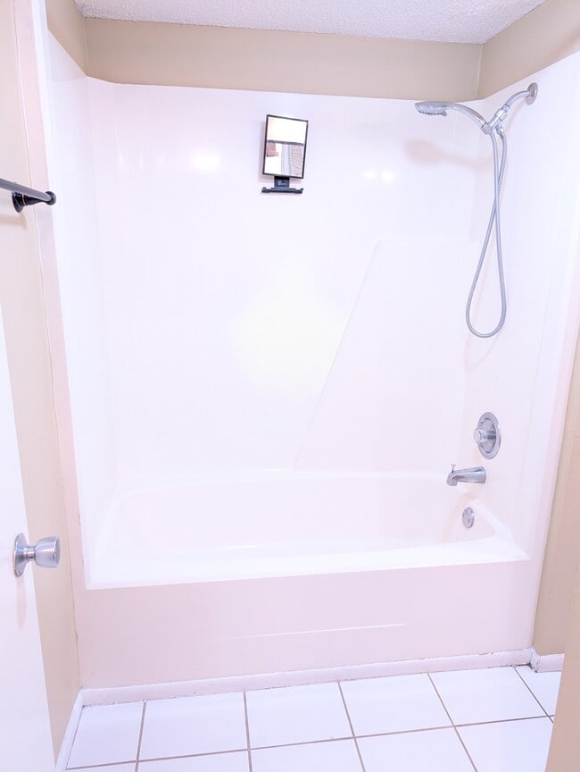 Photo - 3700 S Osprey Ave