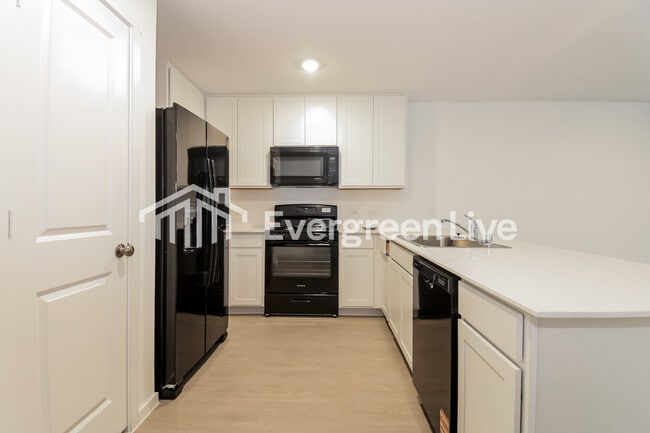 Photo - 1009 Calley Pear Trl