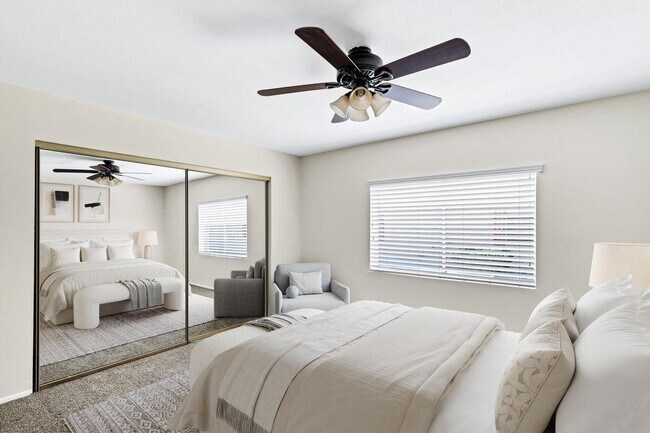 Photo - 12828 N 113th Ave Unidad Apt 3