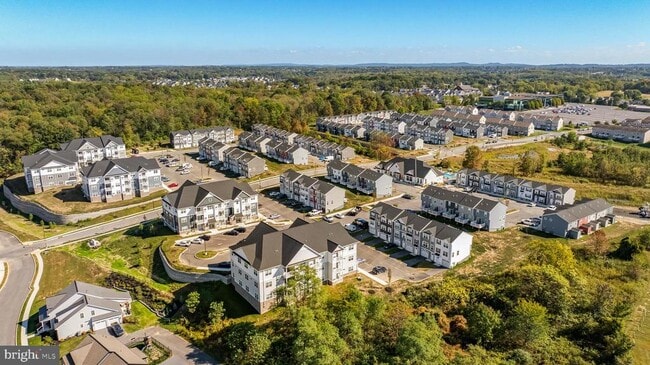 2950 Ashwood Ln Unit 106