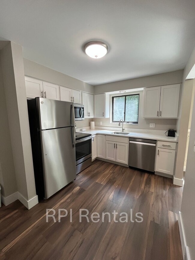 Photo - Shaler 2 Bedroom Townhouse