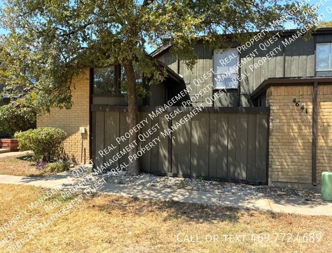 Building Photo - 4641 Country Creek Dr Unit 1085