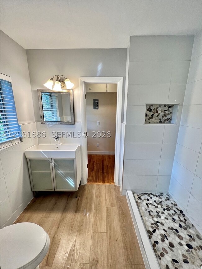 115 NE 14th Ave Unit 3
