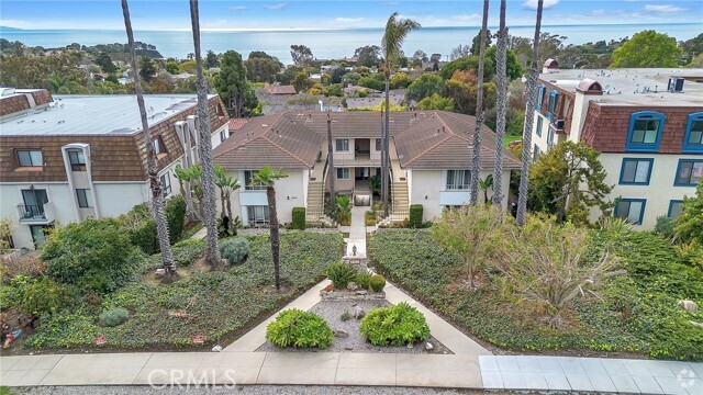 Building Photo - 2341 Palos Verdes Dr W Unit 4 Rental