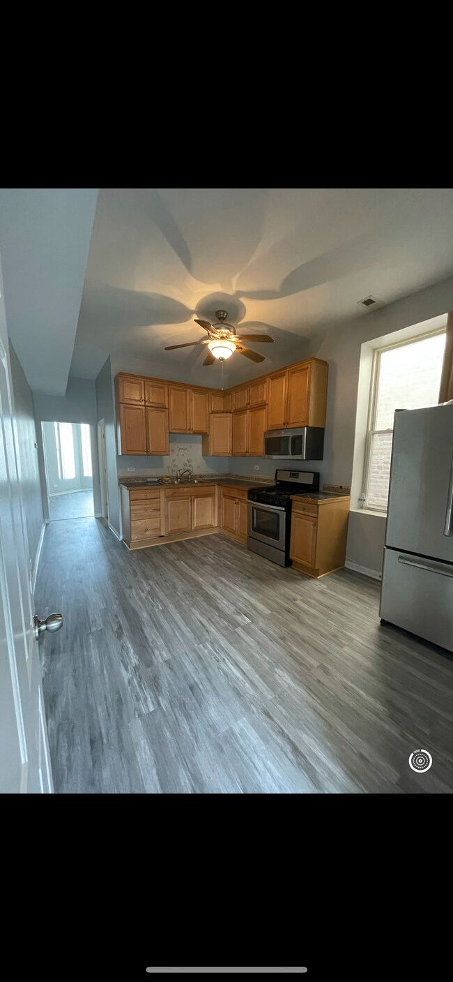 Photo - 3307 Le Moyne W St Unit 2