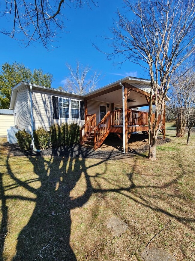 Photo - 285 Avena Rd