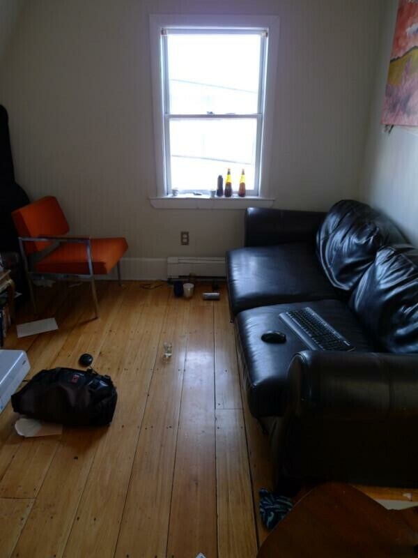 Photo - 839 Parker St
