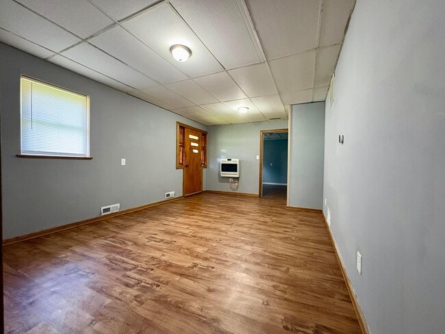 Photo - 871 Baird St Unit B