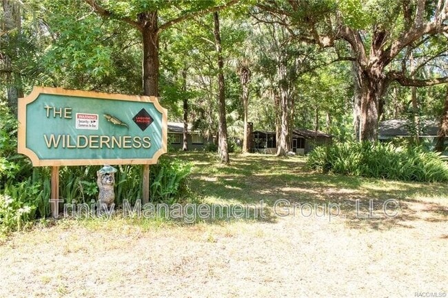 Photo - 217 S Tuck Point