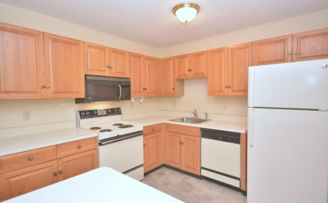 Building Photo - 26 Smithfield Ct