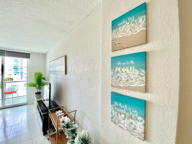 Building Photo - 9 Seacrest Pkwy Rental