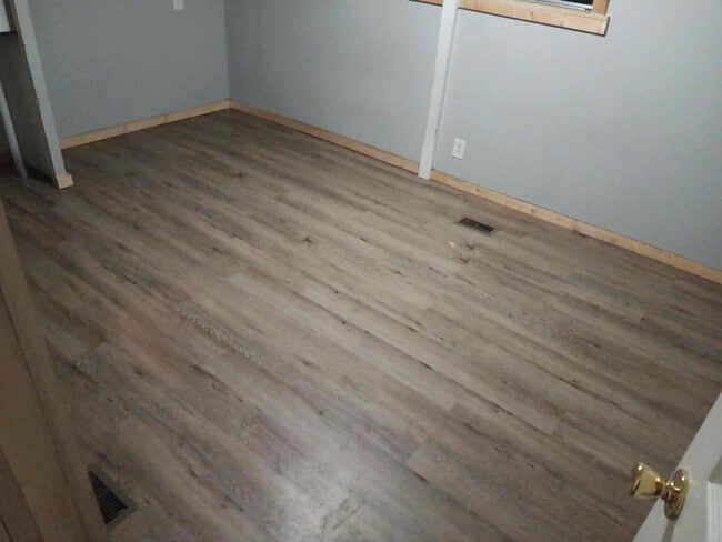 Photo - 620 N Main St