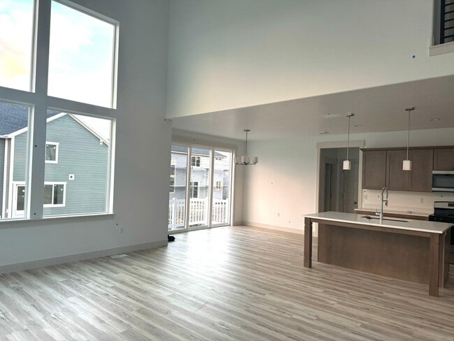 Photo - 4413 W Fall Rdg Ln