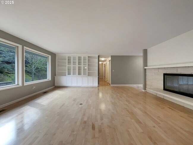 Photo - 1690 SW Woodland Terrace