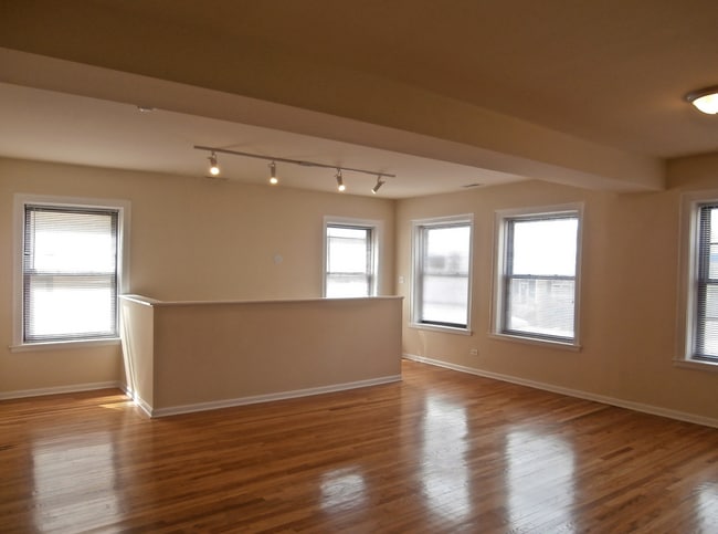 Photo - 2807 W Lawrence Ave Unit D1N