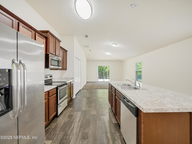 Photo - 228 Ashby Lndg Wy