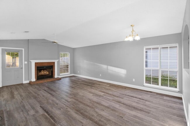 Photo - 1967 Esplanade St