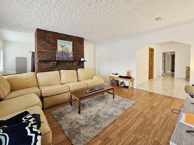 Photo - 12 Hadley Pl