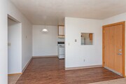 1BR, 1BA - 726SF