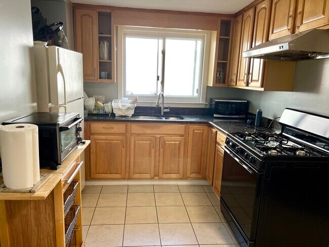 Photo - 65 Gladstone St Unit 1