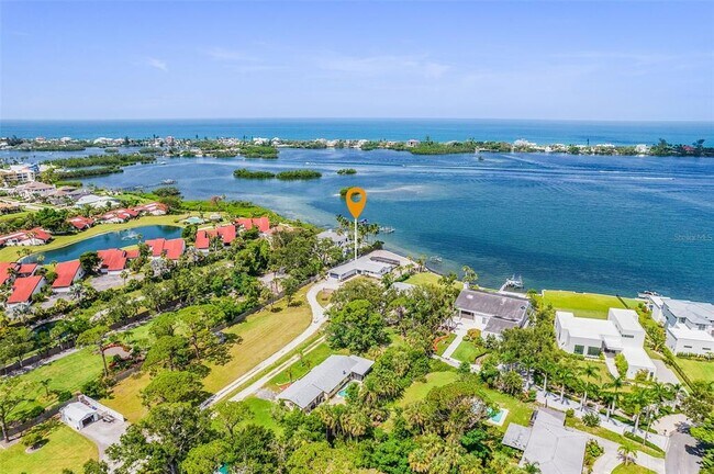 Photo - 716 Sarabay Rd