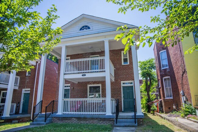 Building Photo - 1518 Porter St Unit Apt #2nd Fl A