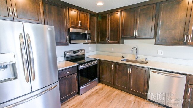 Photo - 1BD Apartment ADU with Garage in Downtown ...