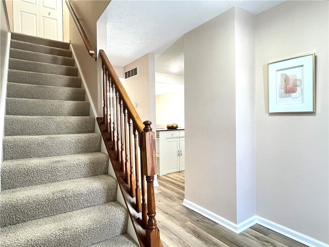 Photo - 35 Camberley Pl